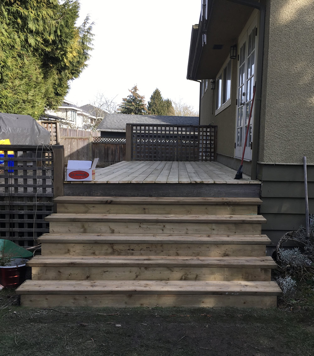 Smart Cedarworks Deck & Stairs