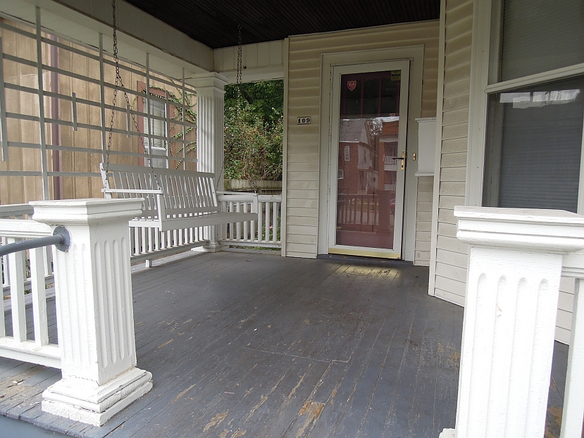 109 N GlenwoodHouse Smart Choice Properties, LLC