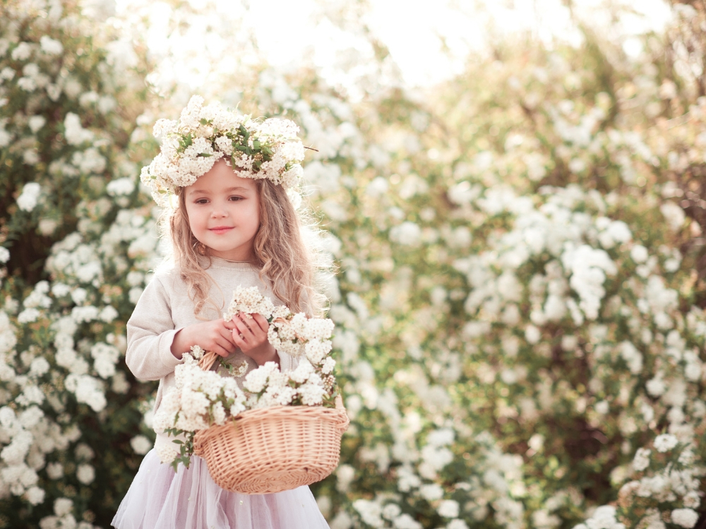 Flower Girl Basket Ideas That Are Absolutely Adorable
