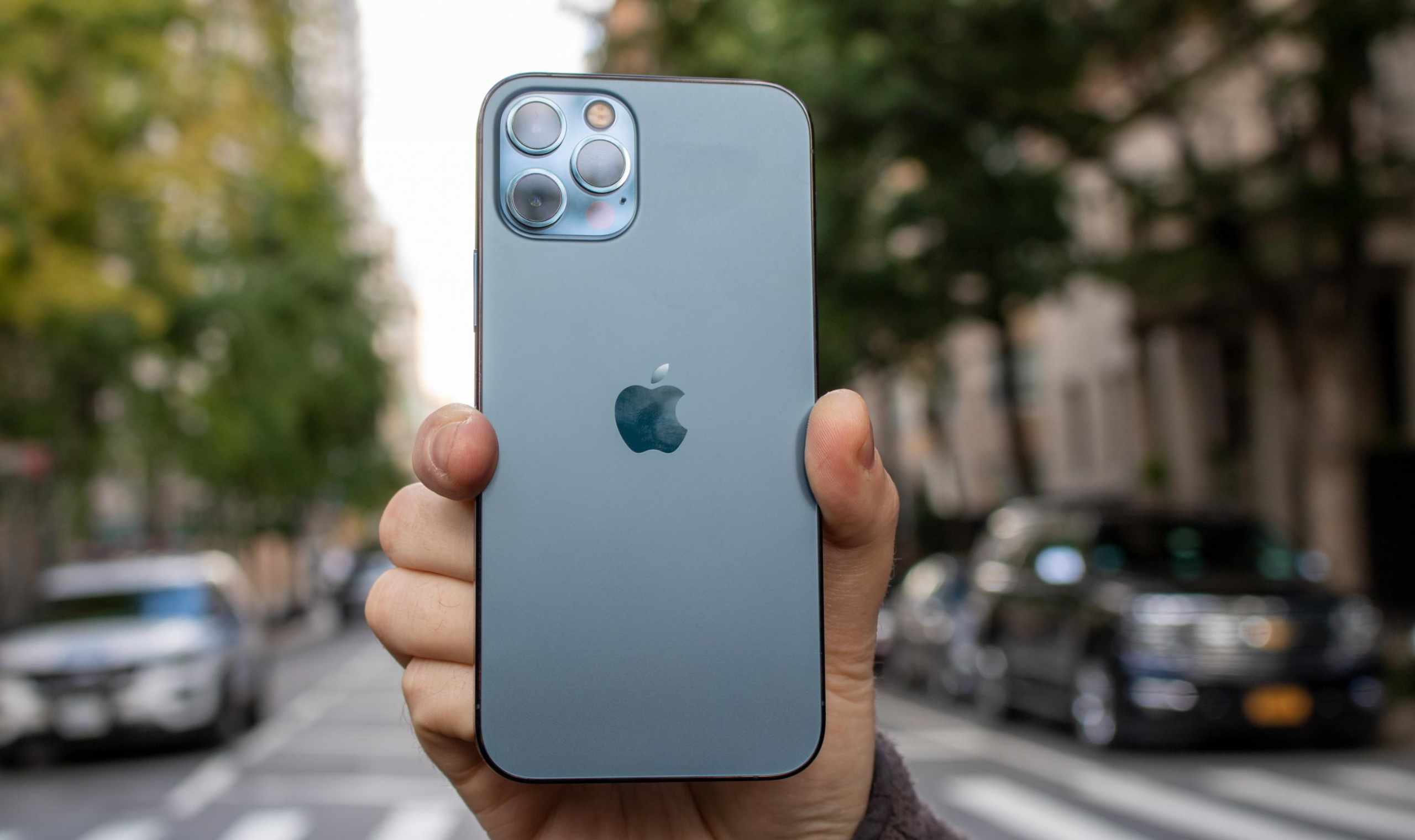 iphone 12 pro price in dubai Know why price is cheaper