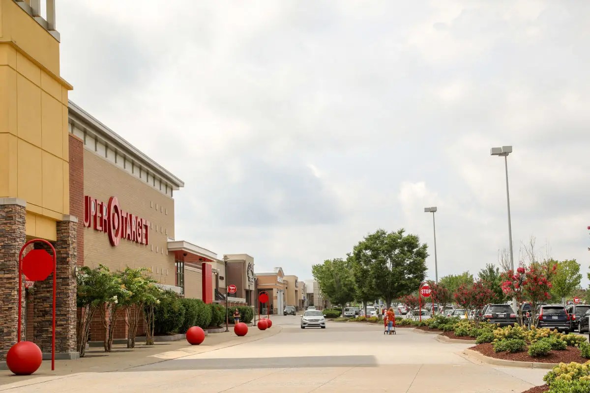 10 Best places to live in Tennessee for young adults & singles (2023