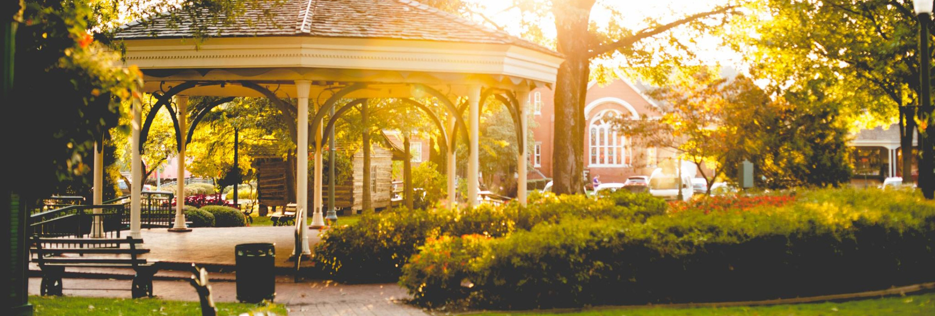 10 Best places to live in Tennessee for young adults & singles (2023