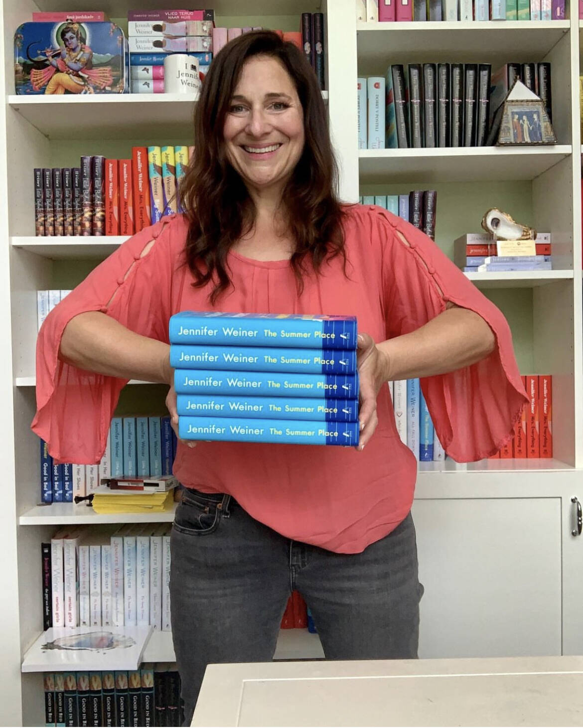 "The Summer Place" with Jennifer Weiner SmartFlyer Author Interview