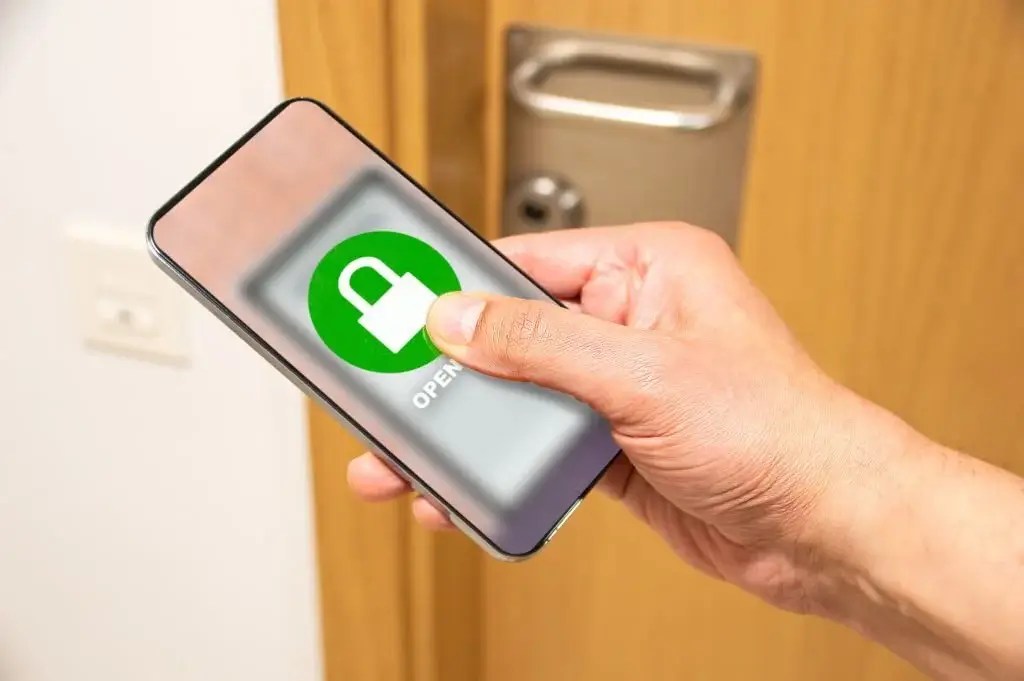 Can Smart Locks Be Hacked?