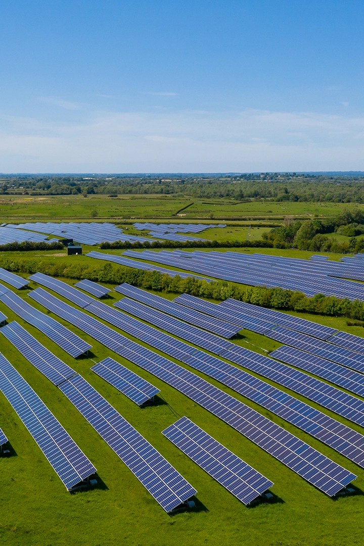 How Do Solar Farms Work? Smartly Energy