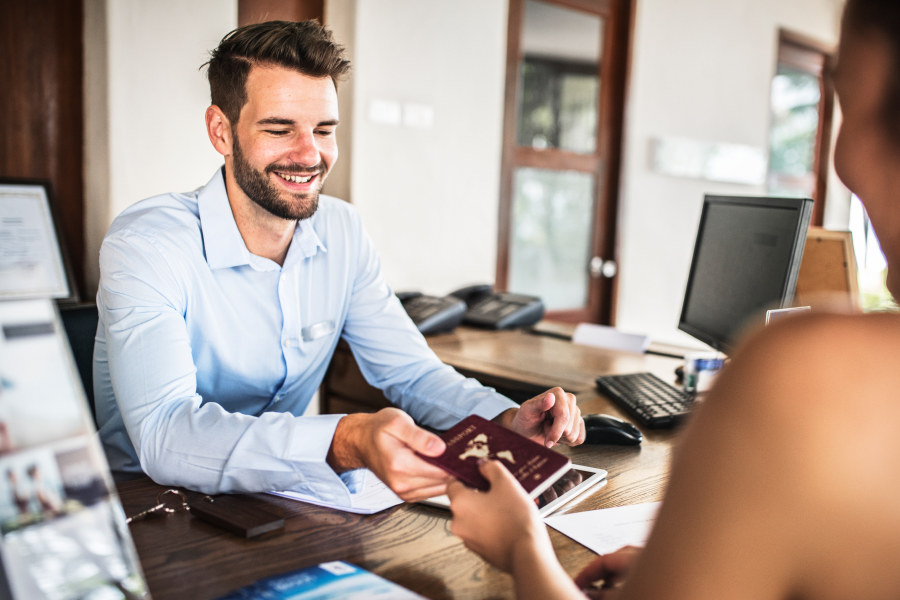 The Benefits of Having a Front Desk Security Officer in Your Building