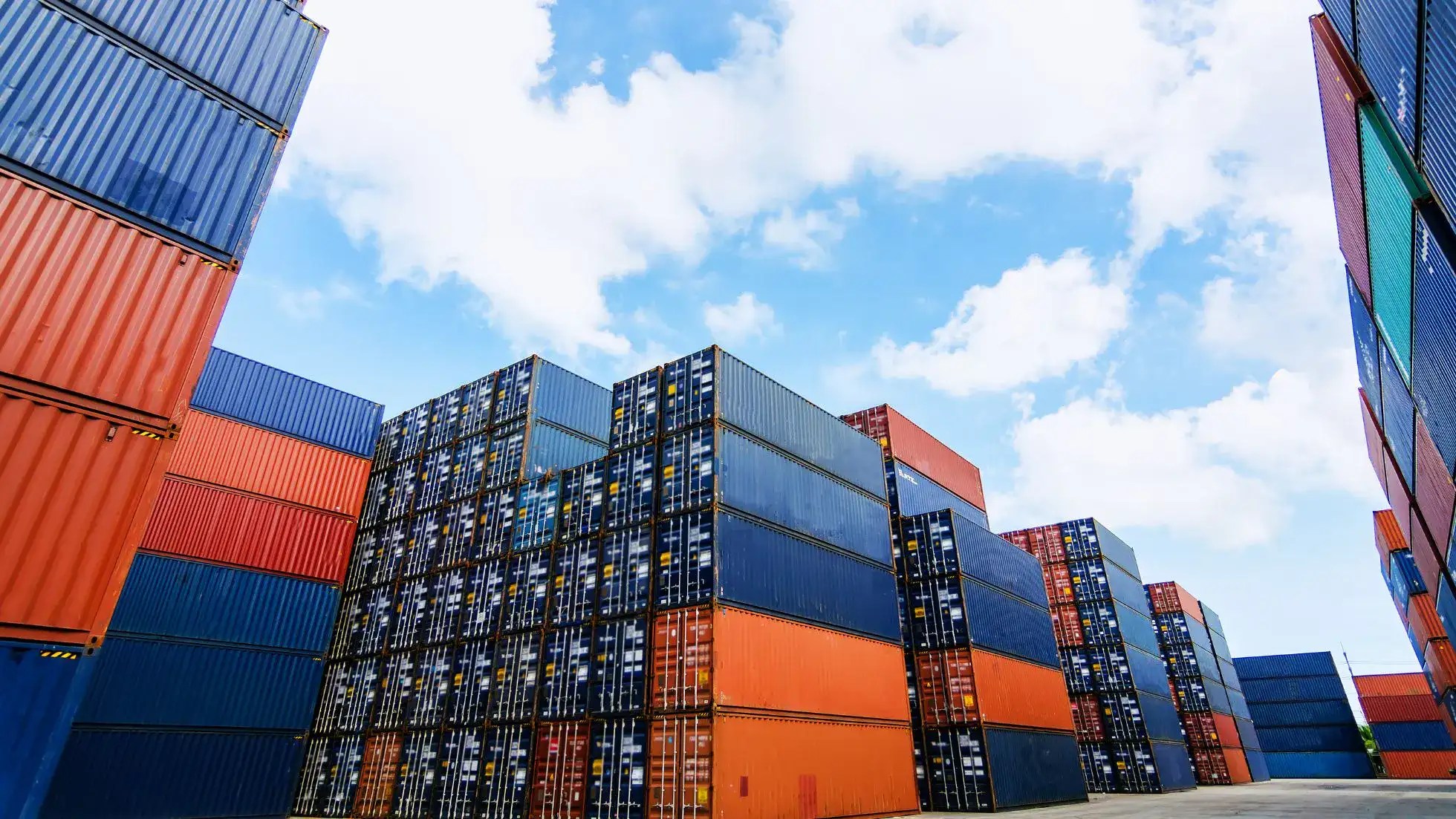 Obtaining necessary Port and Customs Code Smart Zones® UAE