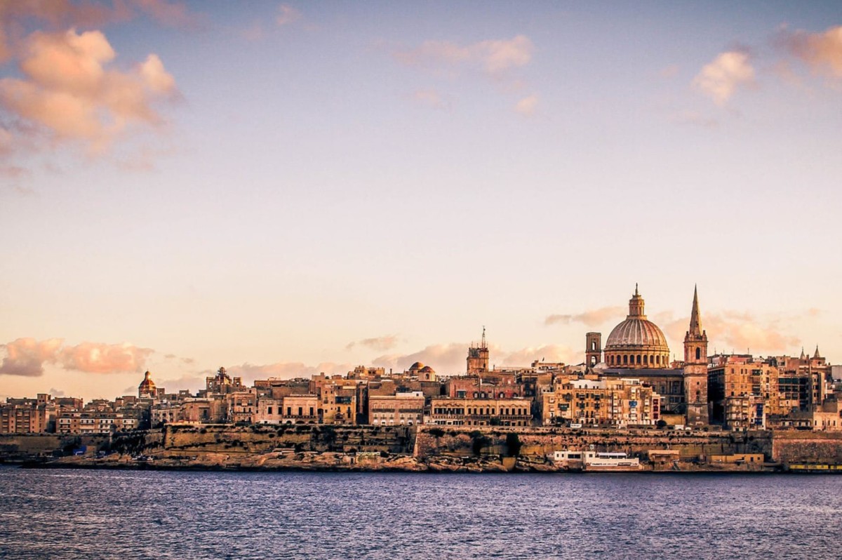 衝撃特価 地中海のとっておきの島マルタへ www.hallo.tv