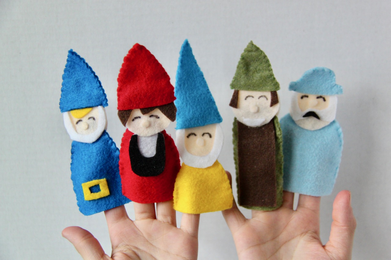 Gnome Felt Finger Puppet Tutorial