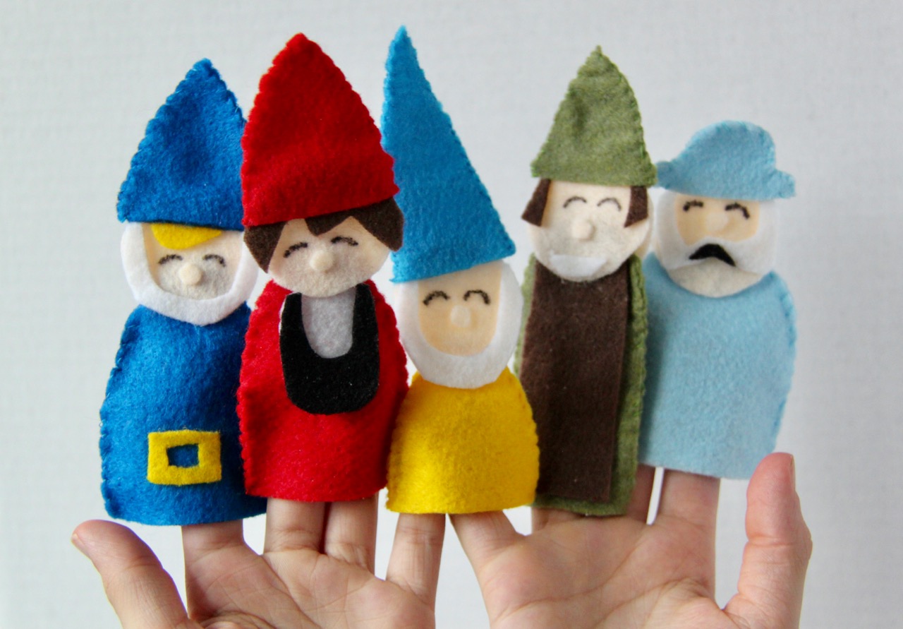 Gnome Felt Finger Puppet Tutorial