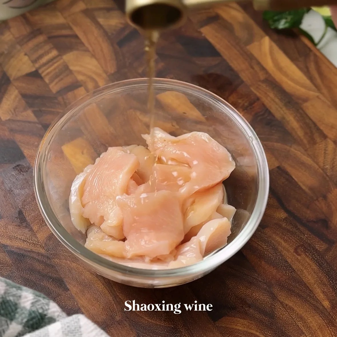 tender chicken and broccoli smelly lunchbox