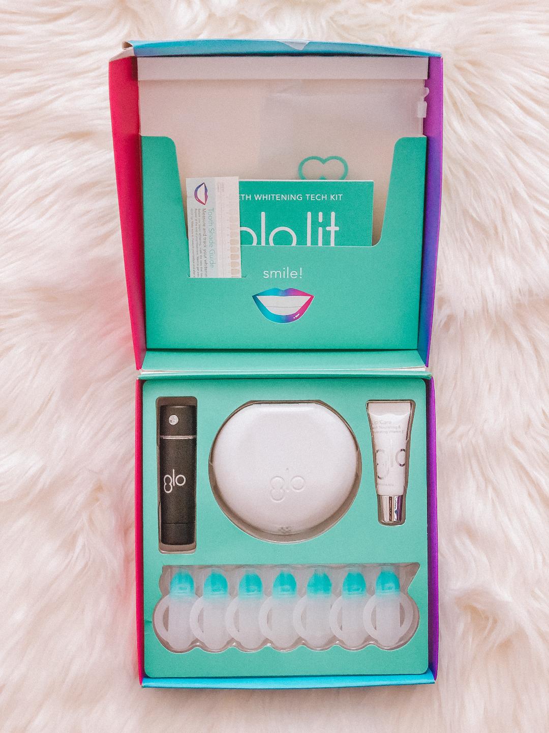 GLO Science Glo Lit Kit Smile Darling
