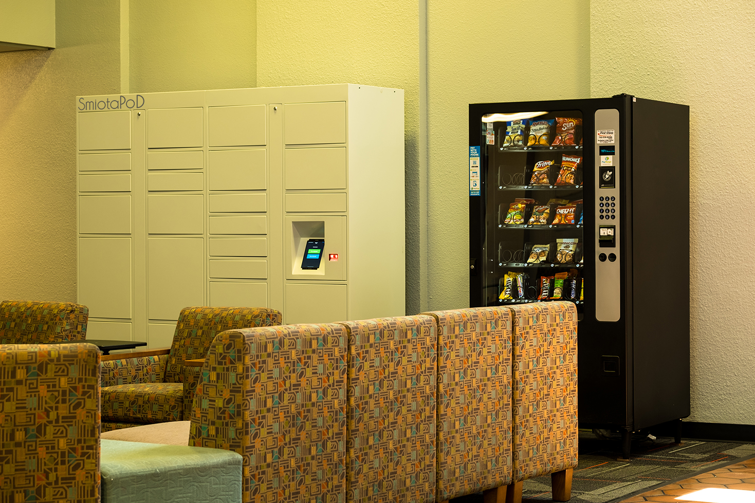 How Package Lockers Are Overhauling Corporate Mailrooms Smiota