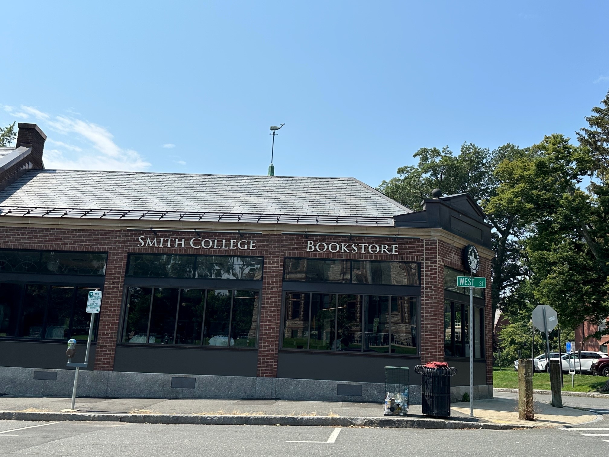 Bookstore Smith College Class of 1979