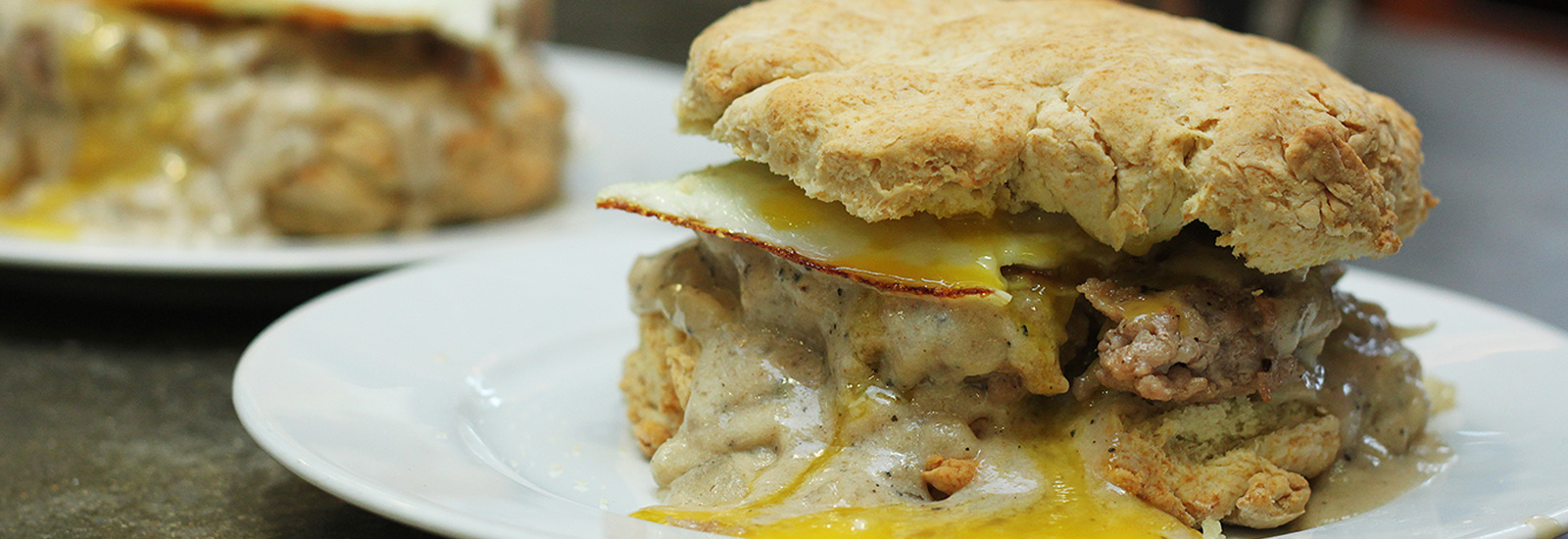 BUTTERMILKBISCUITSSANDWICH Smithfield Culinary