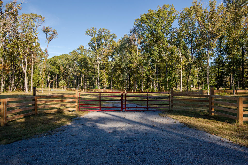 7035 Ethel Post Office Road Smith Spencer