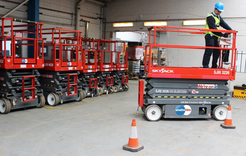 IPAF 3A (Self Propelled Scissor Lift) • Smiths Training