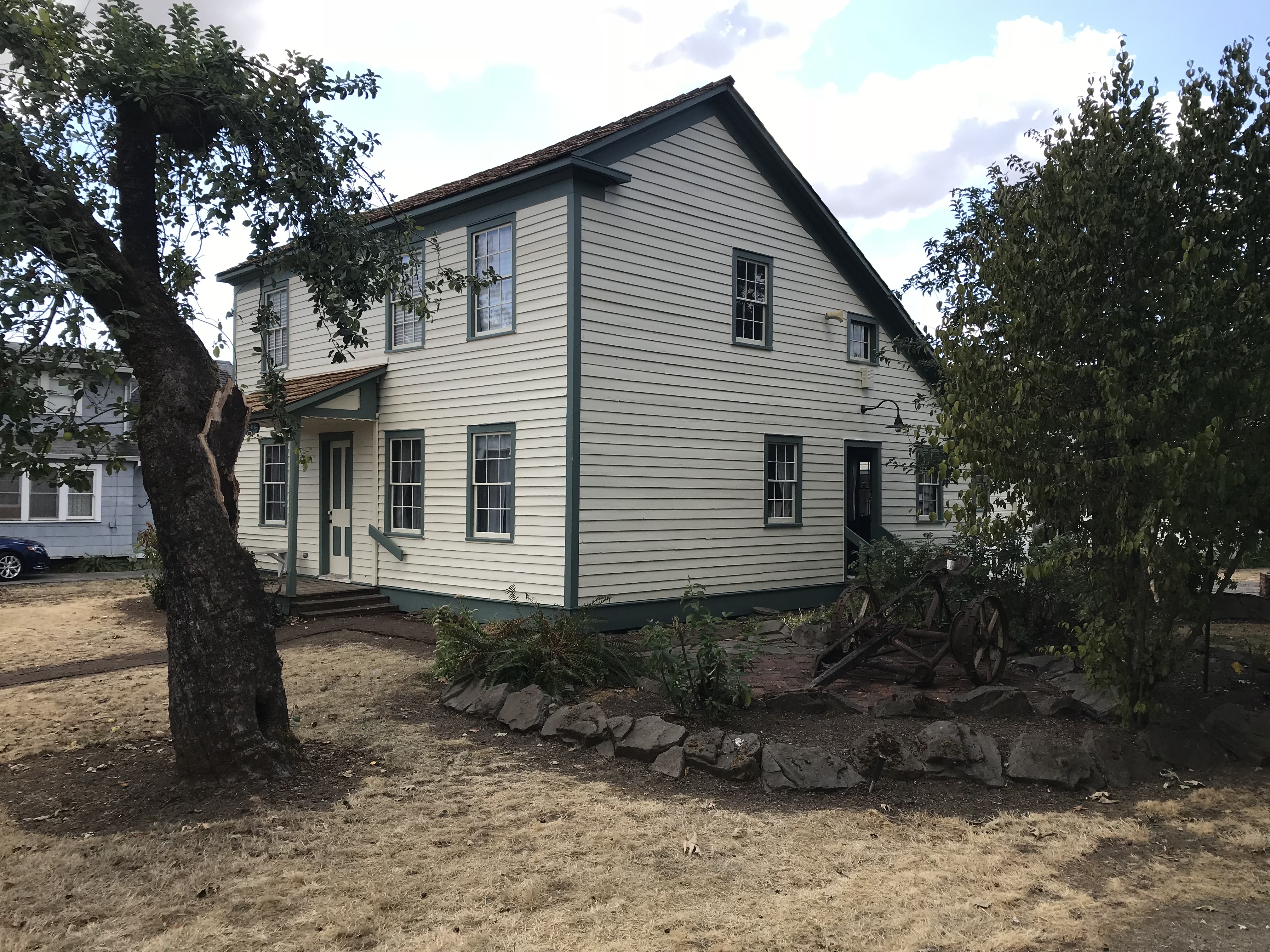Historic Properties of Oregon SMJ House