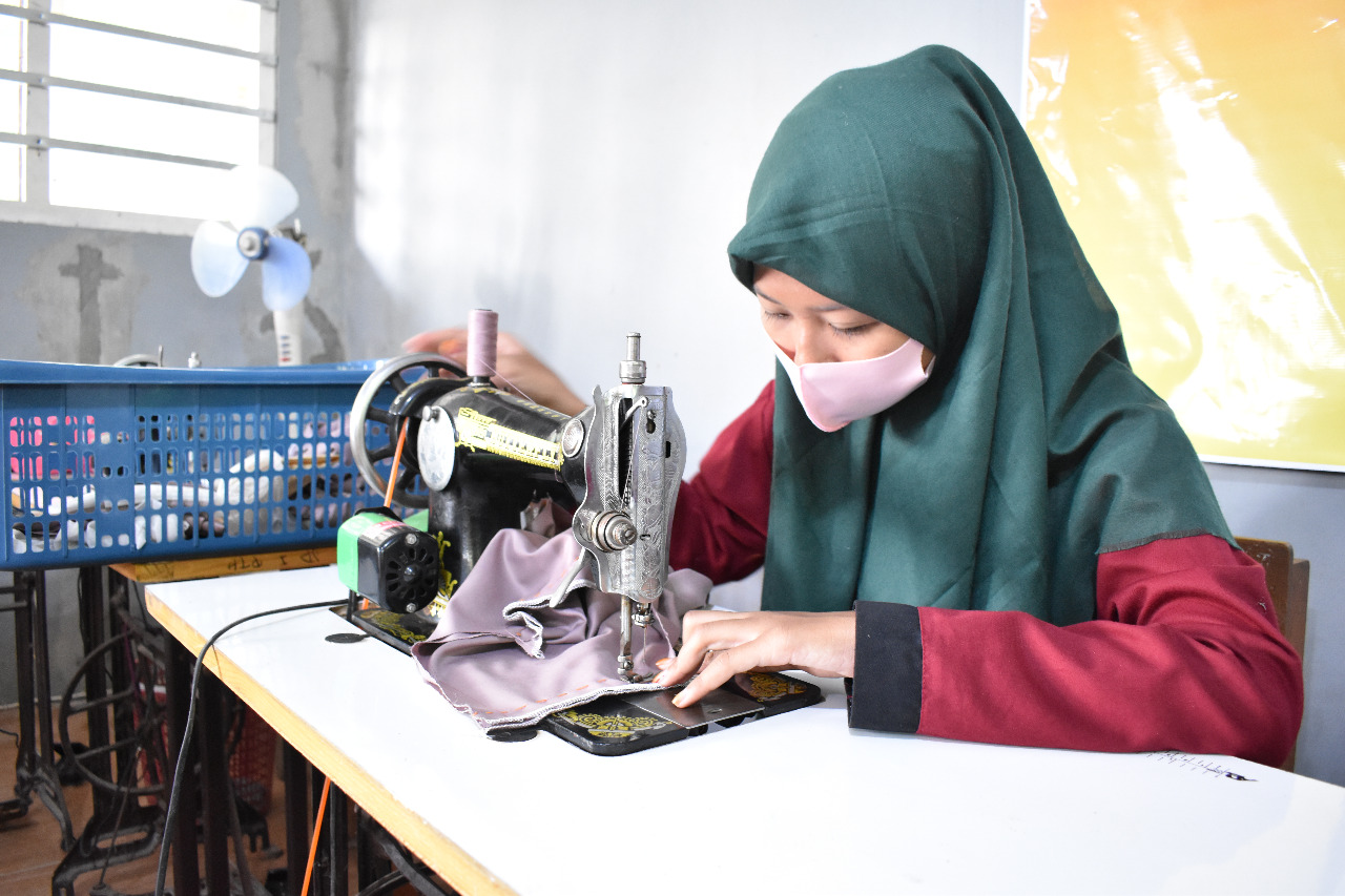 LABORATORIUM TB SMK PSM WARUJAYENG