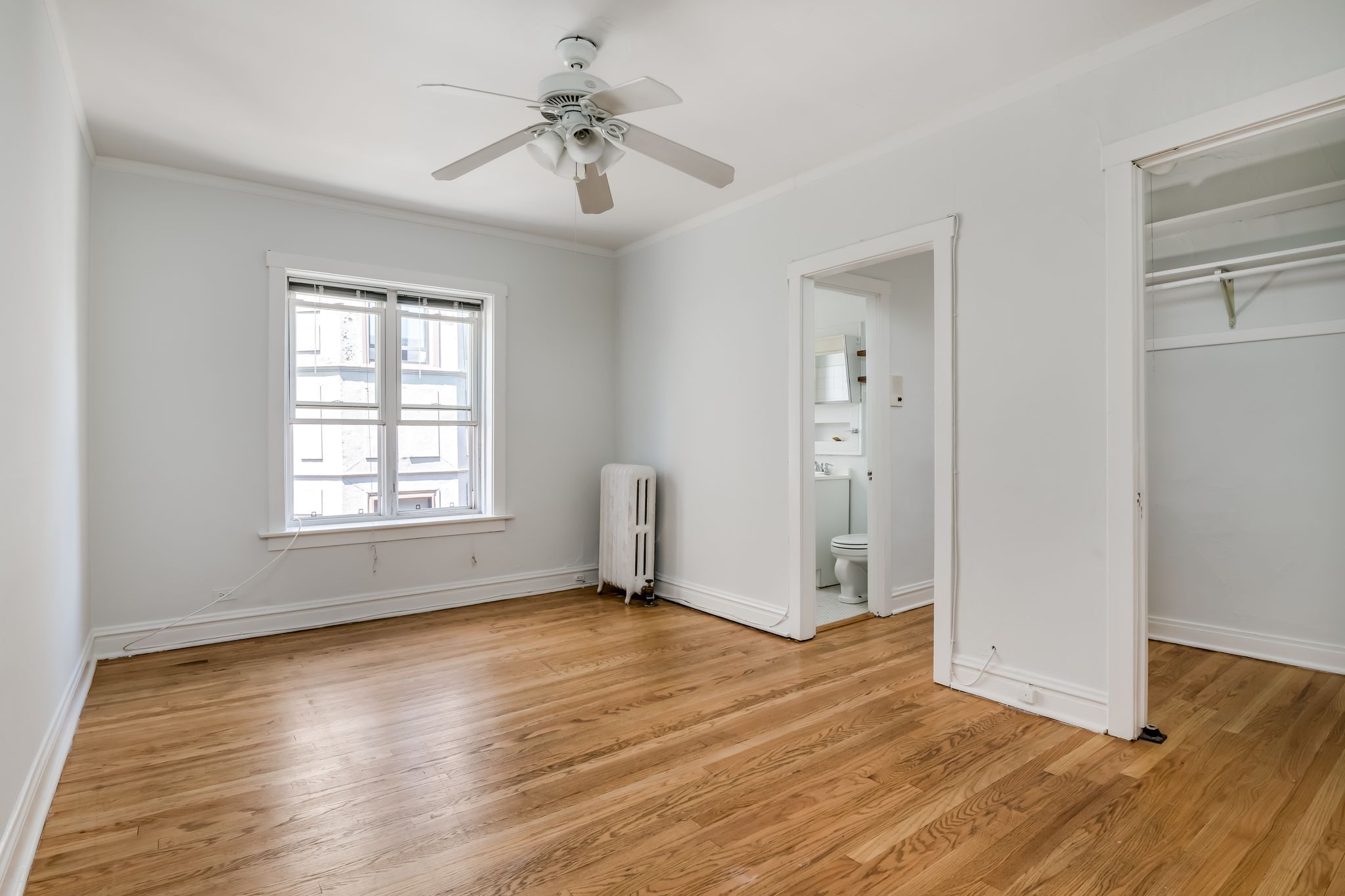 658 West Oakdale 3C S&M Building Management