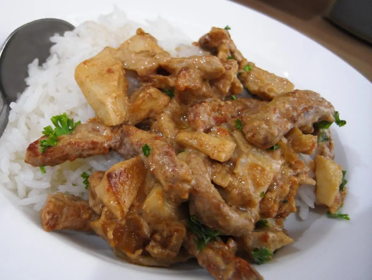 Beef Stroganoff With Smoked Paprika A Delicious Twist Smokedbyewe