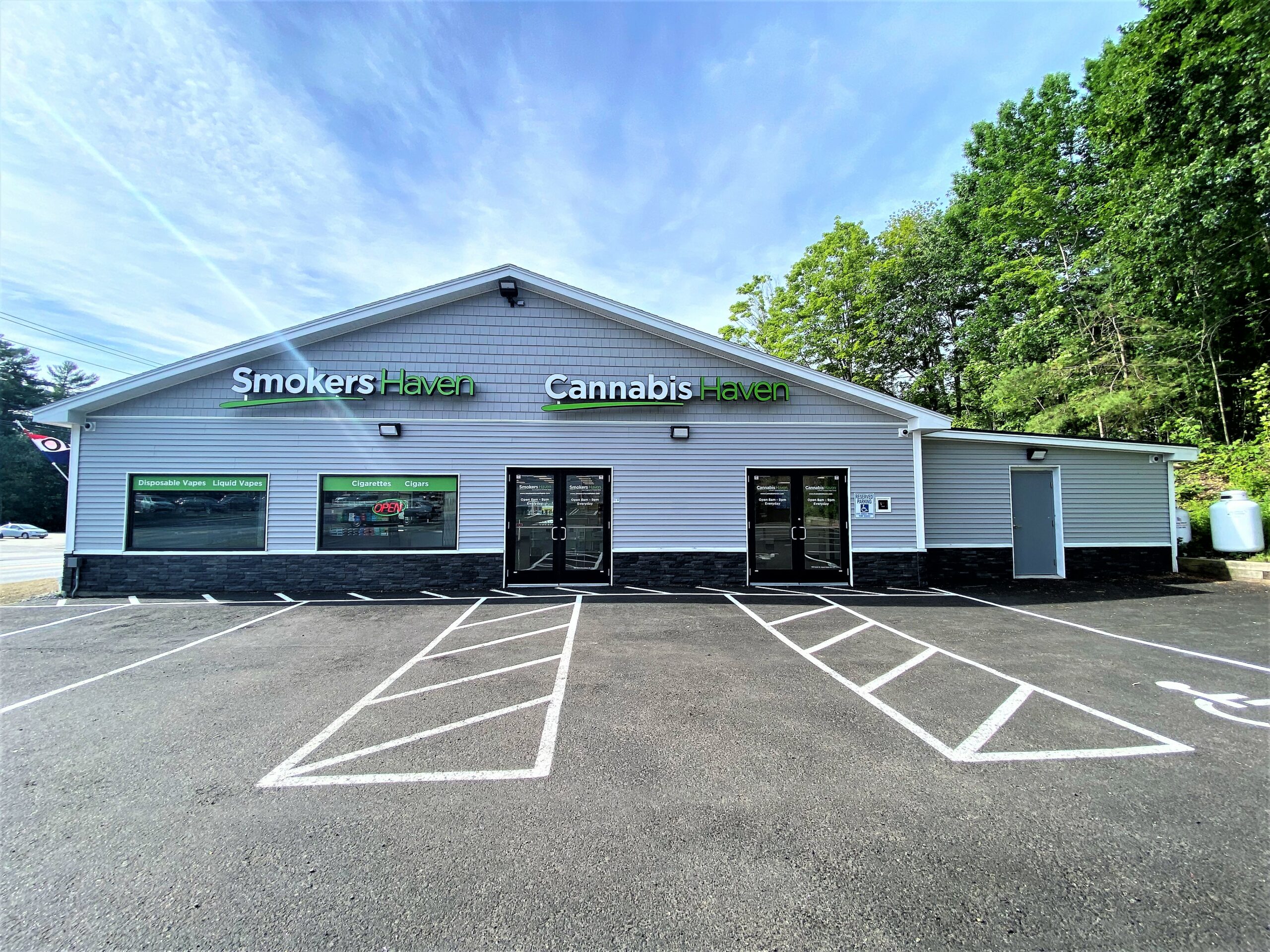 Locations Center Street Smokers Haven Maine