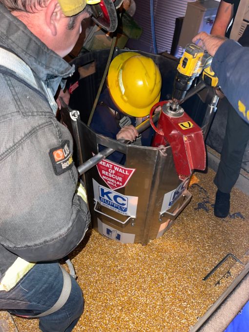 Orlinda Fire Dept. Wins Life Saving Equipment Grant (Full Story