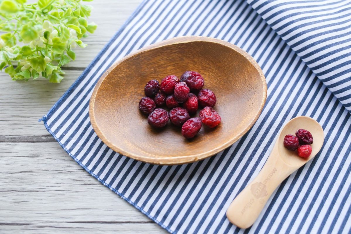 ドライクランベリーってどんな味？食べ方かたや使いかた、売ってるところまでぜんぶ解決！ 美味しいスムージー