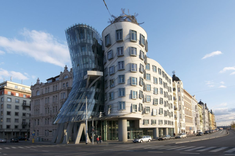 Top 10 Strangest Buildings In The World Smooth Decorator