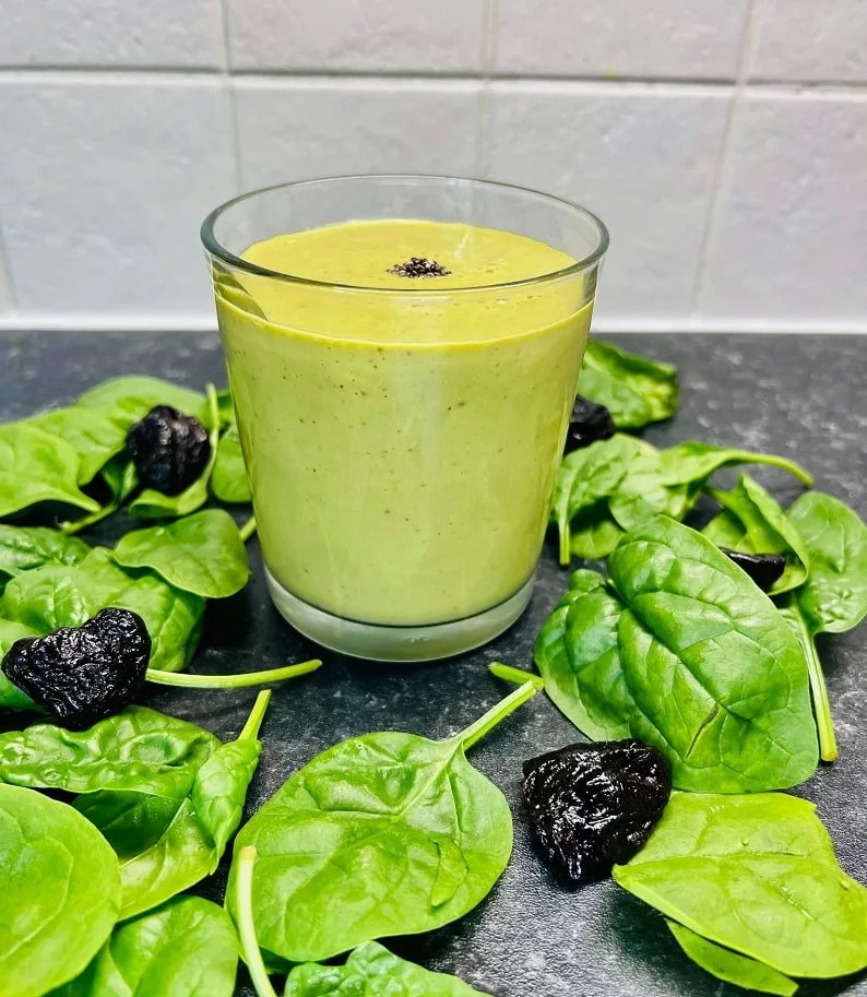 Prune Smoothie With Spinach [AntiConstipation]