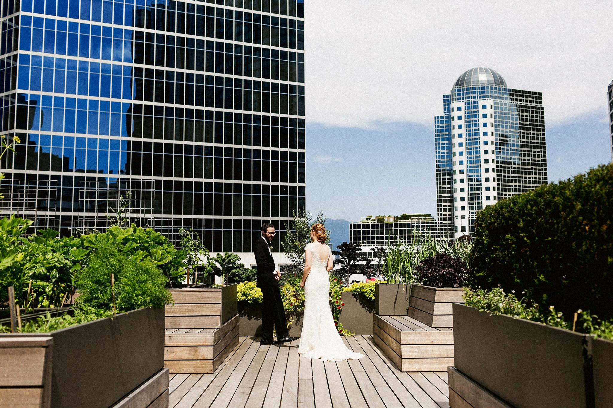 Elegant Spring Wedding at the Vancouver Club