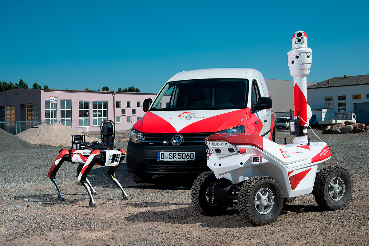 Mobility robot for security services in Germany ‖ Robots as a Service in Europe