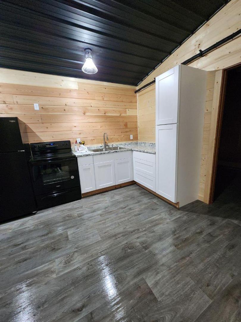 ShortTerm Rental Properties Clinton & Knob Noster, MO SMRV Properties