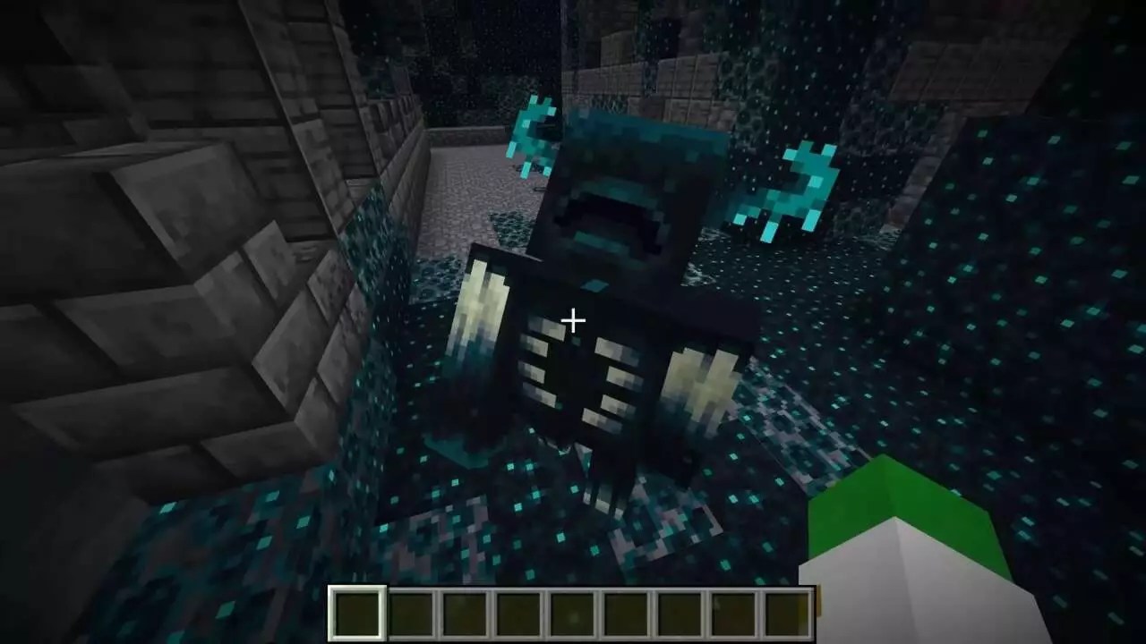 Mastering the Shadows: A Comprehensive Guide to the Minecraft Warden