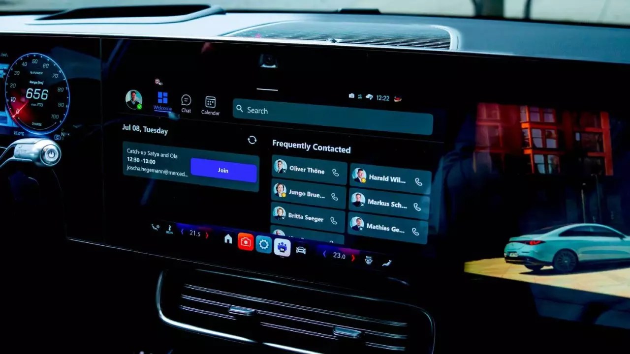 Mercedes’ Bold Leap Into the Future: Enhancing Connectivity and AI in the Modern Chauffeur Experience