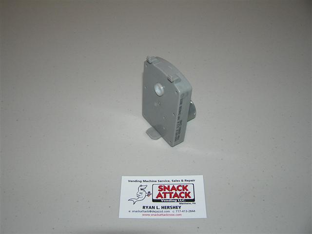 FSI FAWN / USI / Wittern 2 Wire Snack Vend Motor / Used (Fawn#4209663