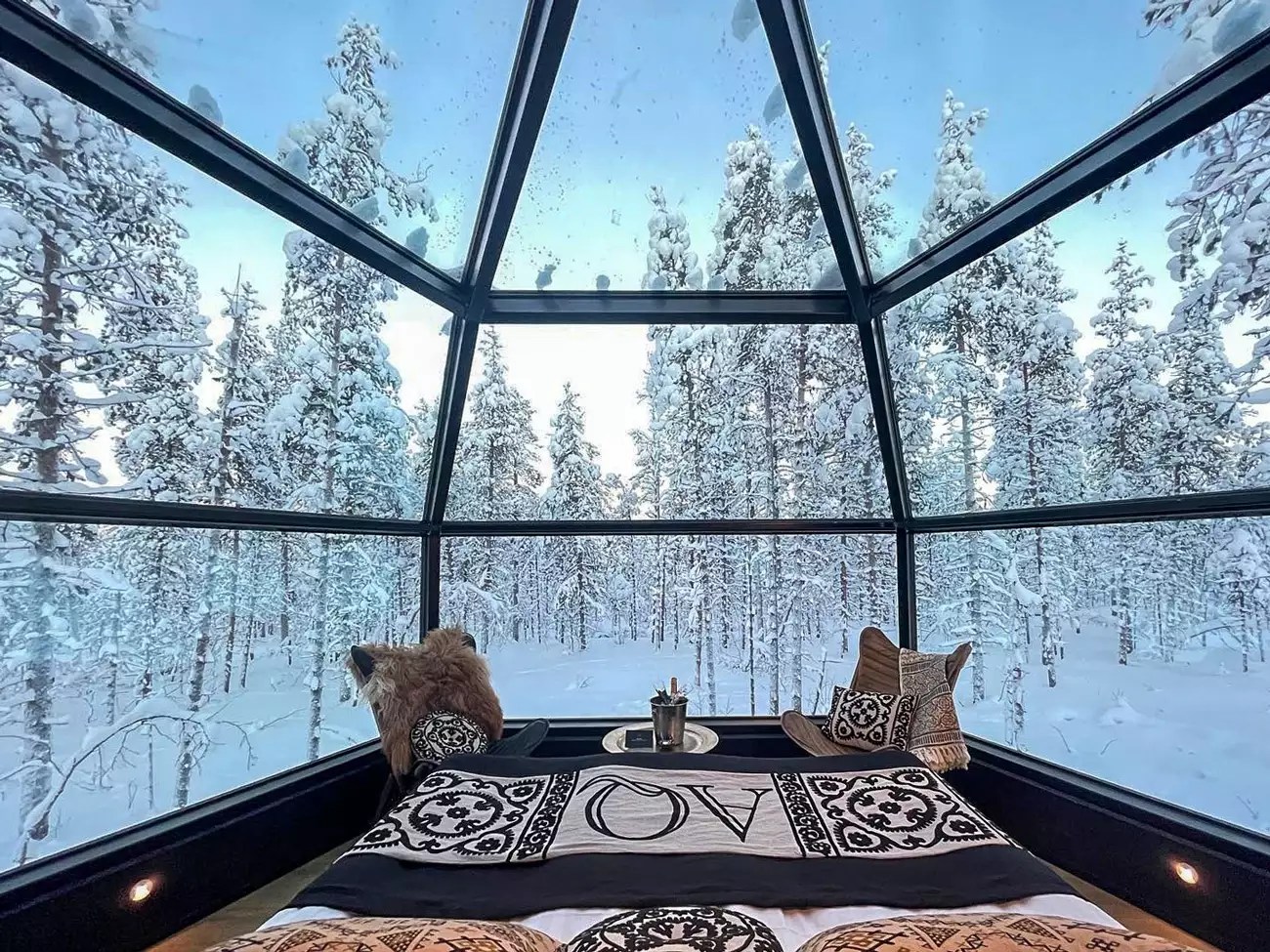 Enchanting Dining Kashmir's Gulmarg A Mesmerizing Glass Igloo