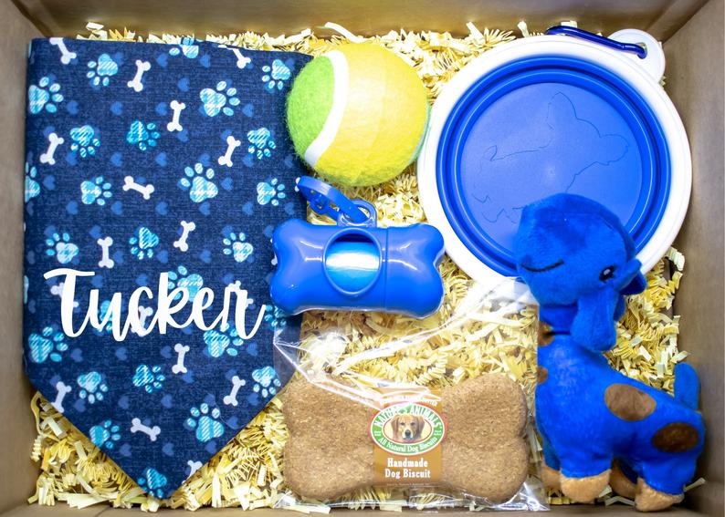 29 Best Holiday Gift Boxes For Employees & Clients In 2023