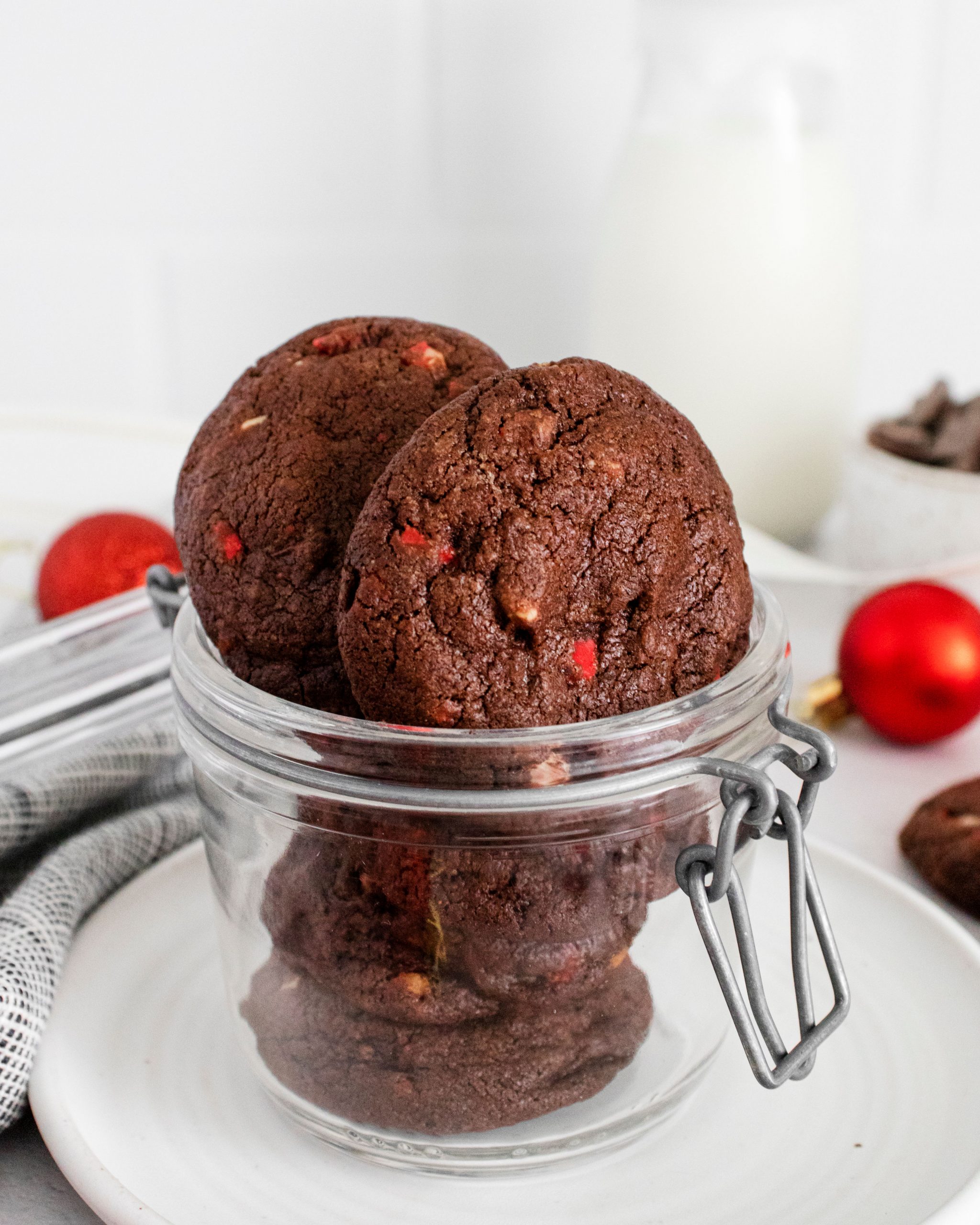 Peppermint Coffee Creamer Snacks and Sips