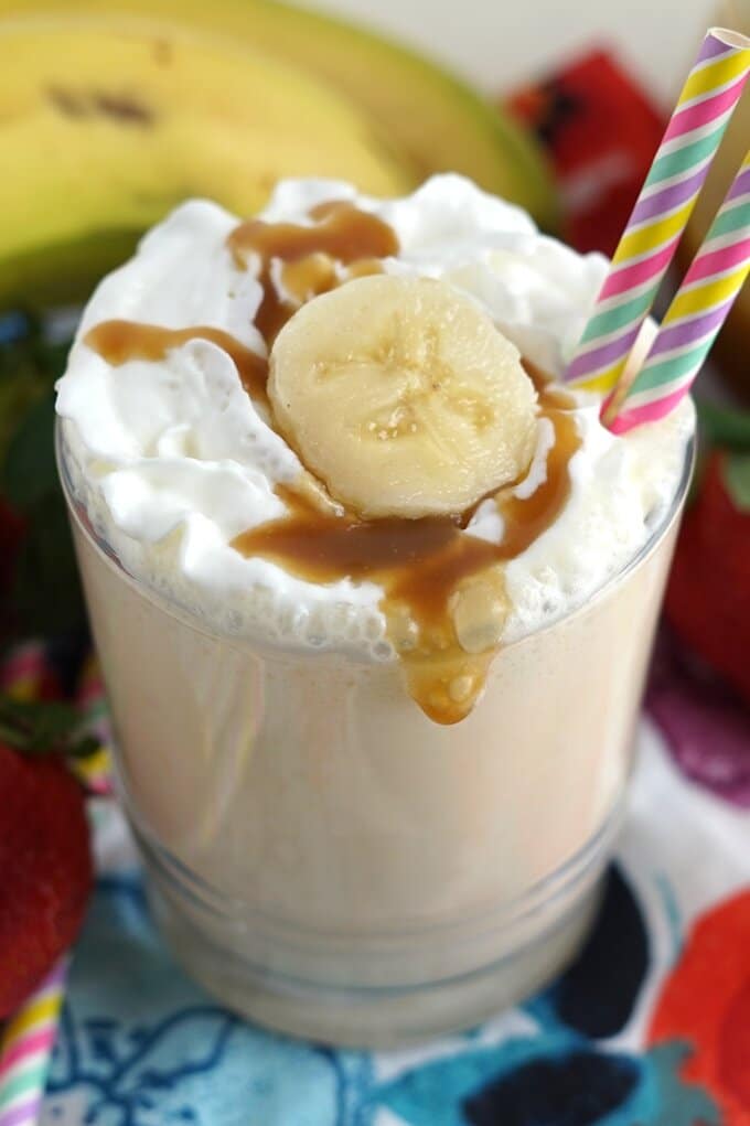 Banana Milkshake Snacks and Sips