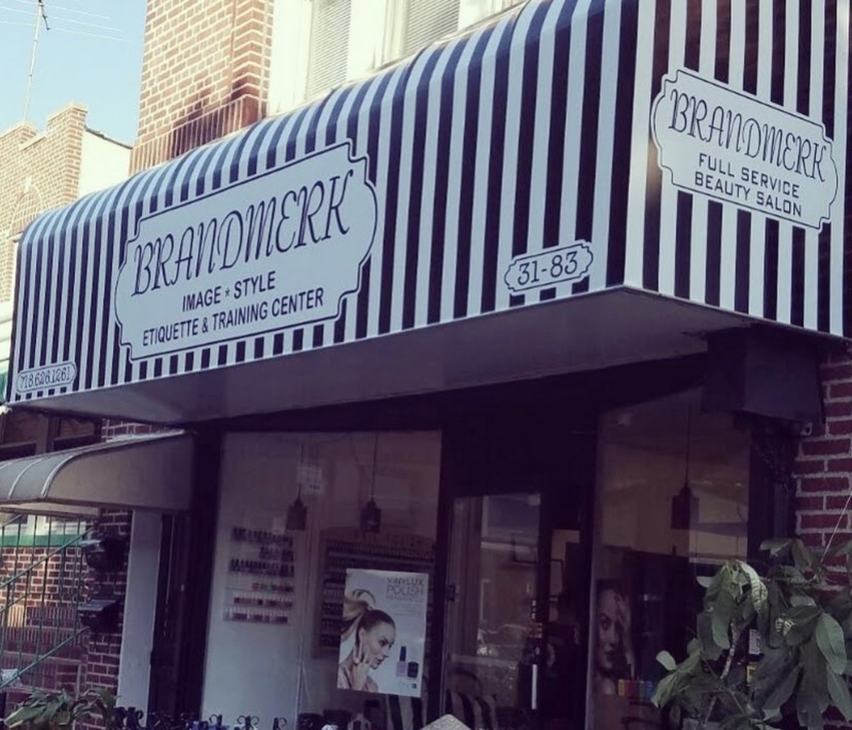 Bikini Wax Astoria from the Best Salons in Astoria Snailz the Astoria