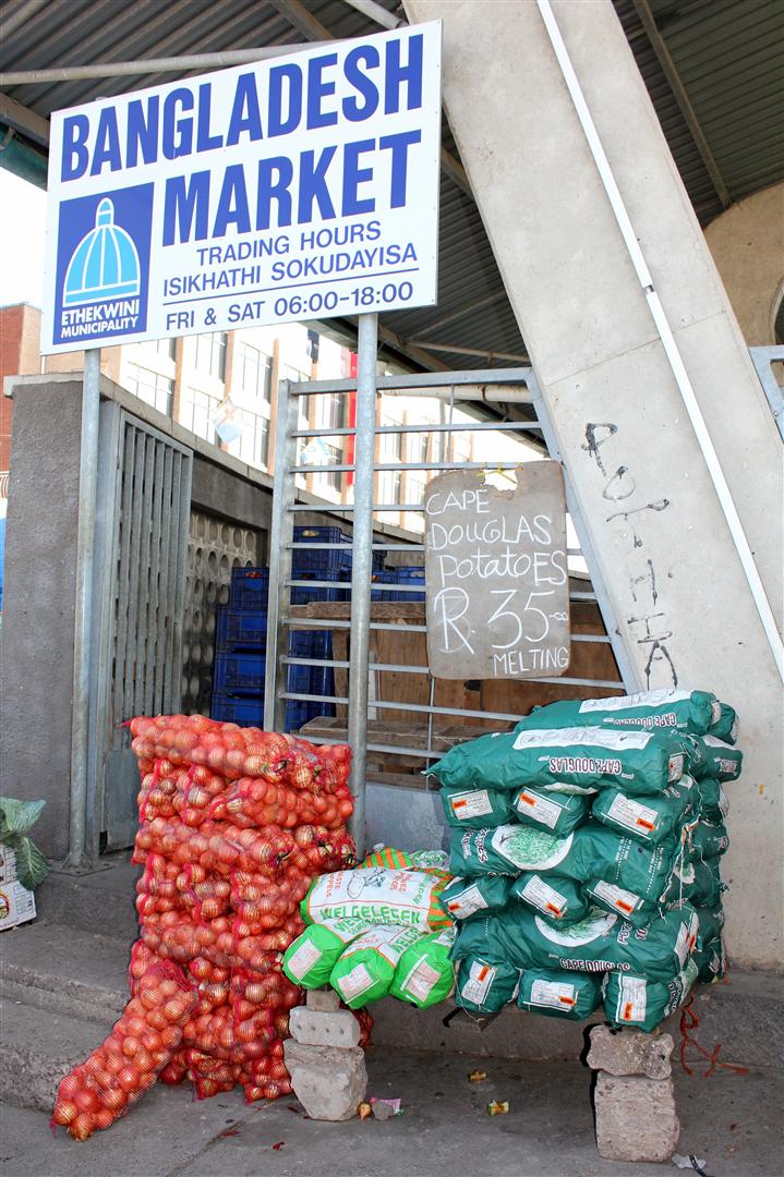Bangladesh Market, Chatsworth Andrew Harvard Photography