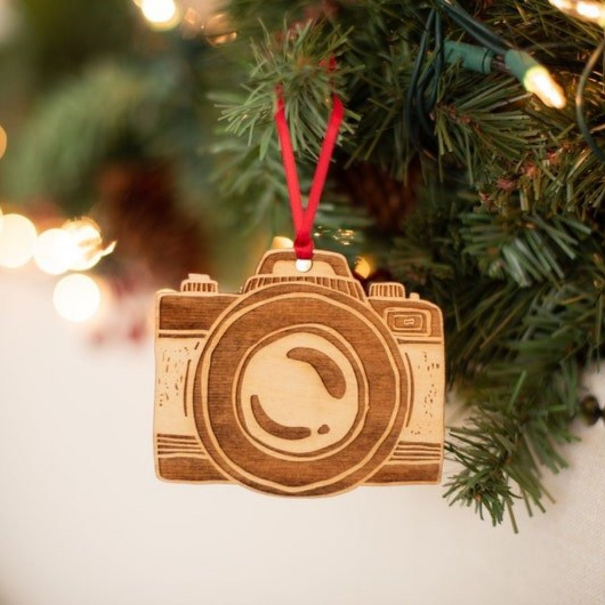 17 CameraShaped Ornaments For the Photography Lover Snap Happy Mom