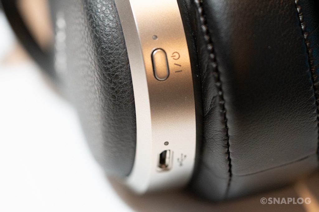 【9.1ch立体的なサラウンド】デジタルサラウンドヘッドホンシステム SONY『MDR700DS』をレビュー