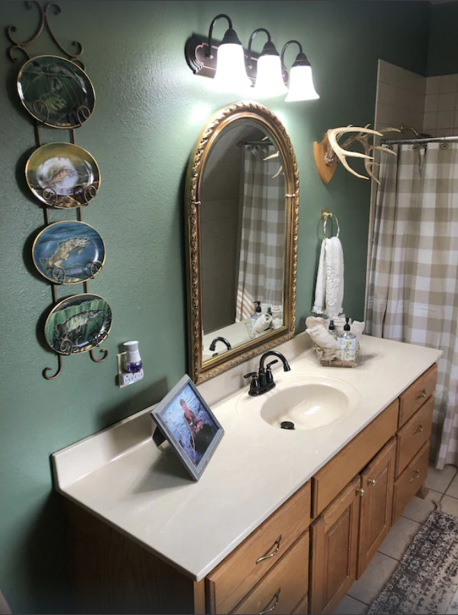 Little Red River Cabin Rental in Pangburn, Arkansas Walker Fishing