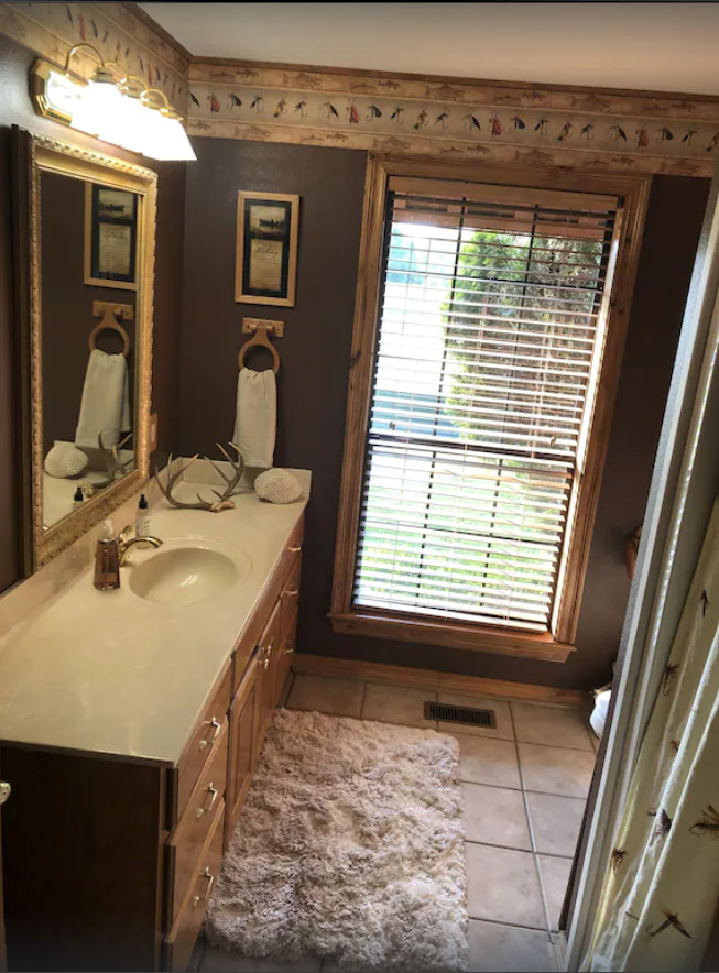 Little Red River Cabin Rental in Pangburn, Arkansas Walker Fishing