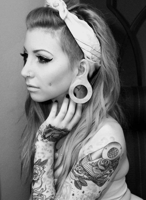 31 Models with Tattoos (Tattooed Models) Snappy Pixels