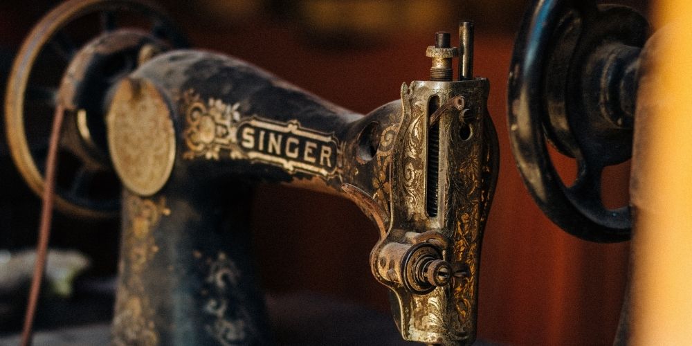 Singer 9960 Review Snazzy Needle // Sewing Simplified