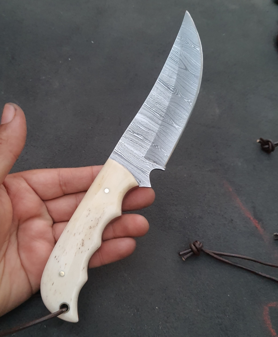 Handmade Damascus steel hog hunting knife SN Blades