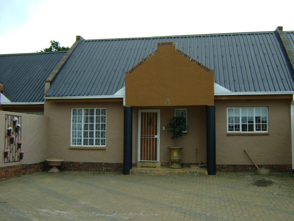 Queens Villas Secure Your Holiday, SelfCatering, or Bed and